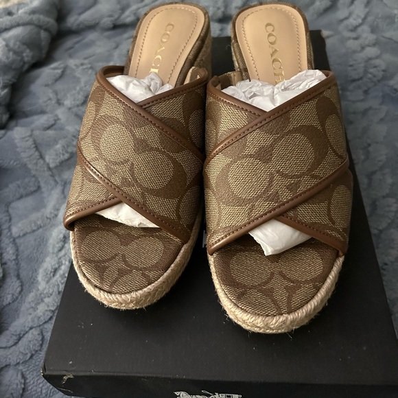 Coach Sloan Signature Espadrille Sandals Slides Khaki/Saddle - Picture 1 of 3